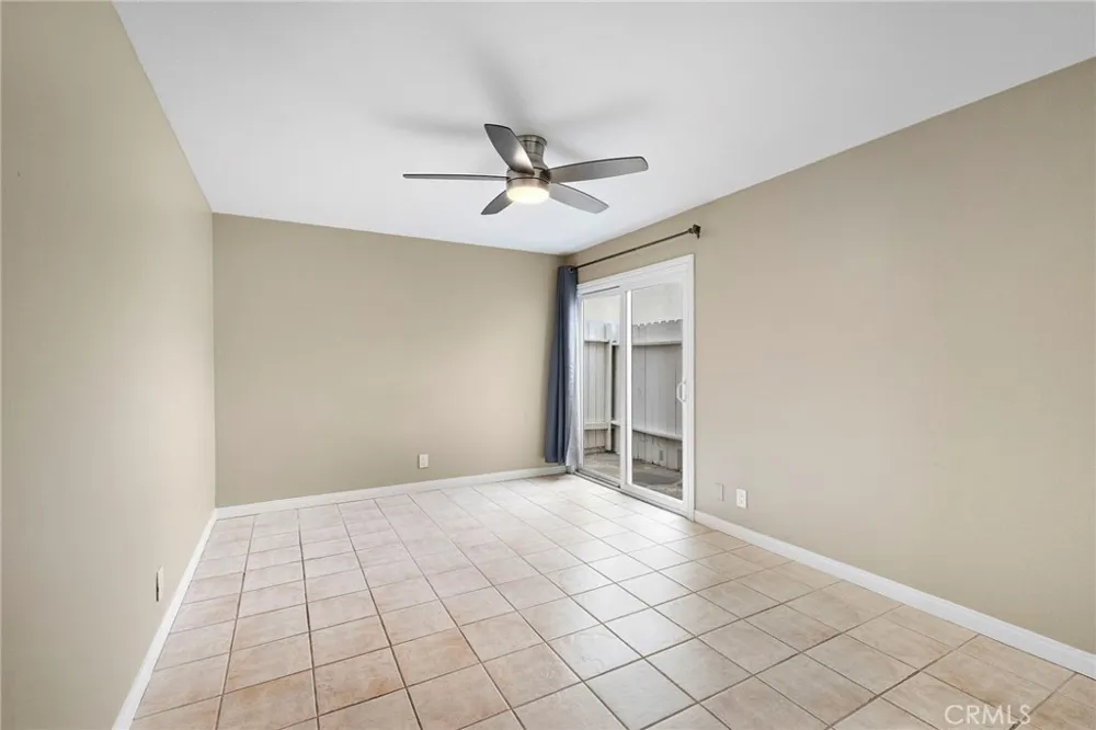 214 20th Street #B Newport Beach, CA 92663