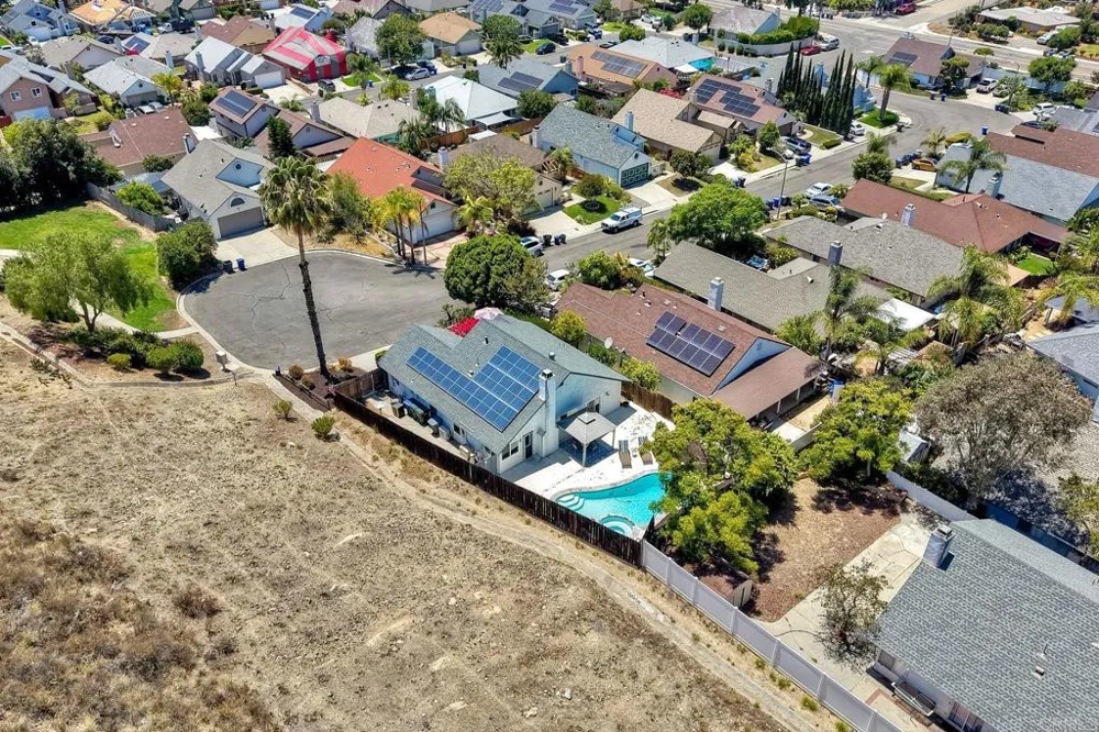 520 Barnett Drive San Marcos, CA 92069