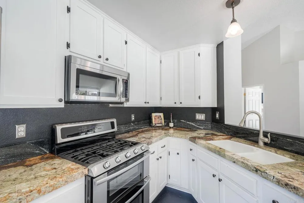 520 Barnett Drive San Marcos, CA 92069