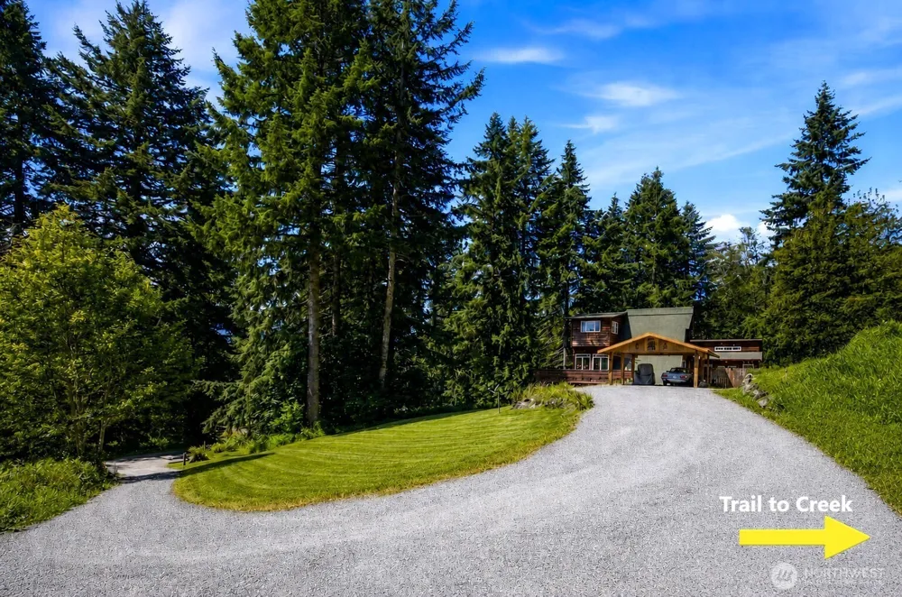 33217 Mount Tahoma Canyon Road E Ashford, WA 98304