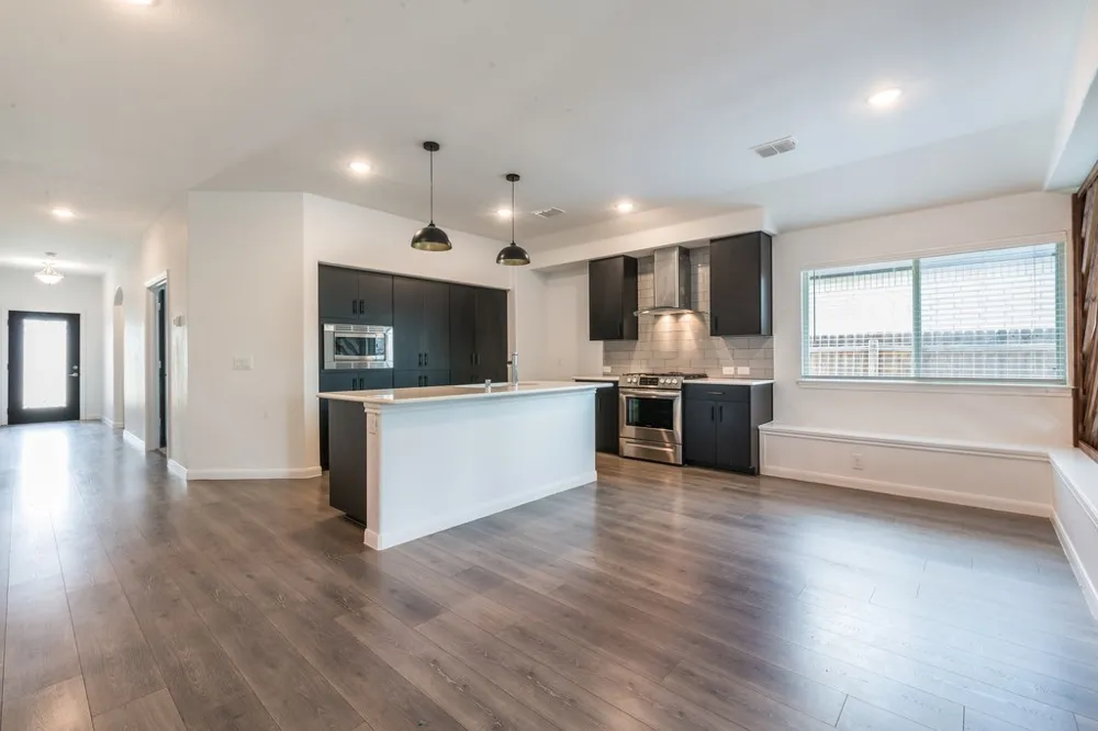 1157 Country Glen Drive Godley, TX 76044