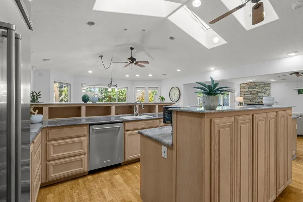 14836 Elton Drive San Jose, CA 95124
