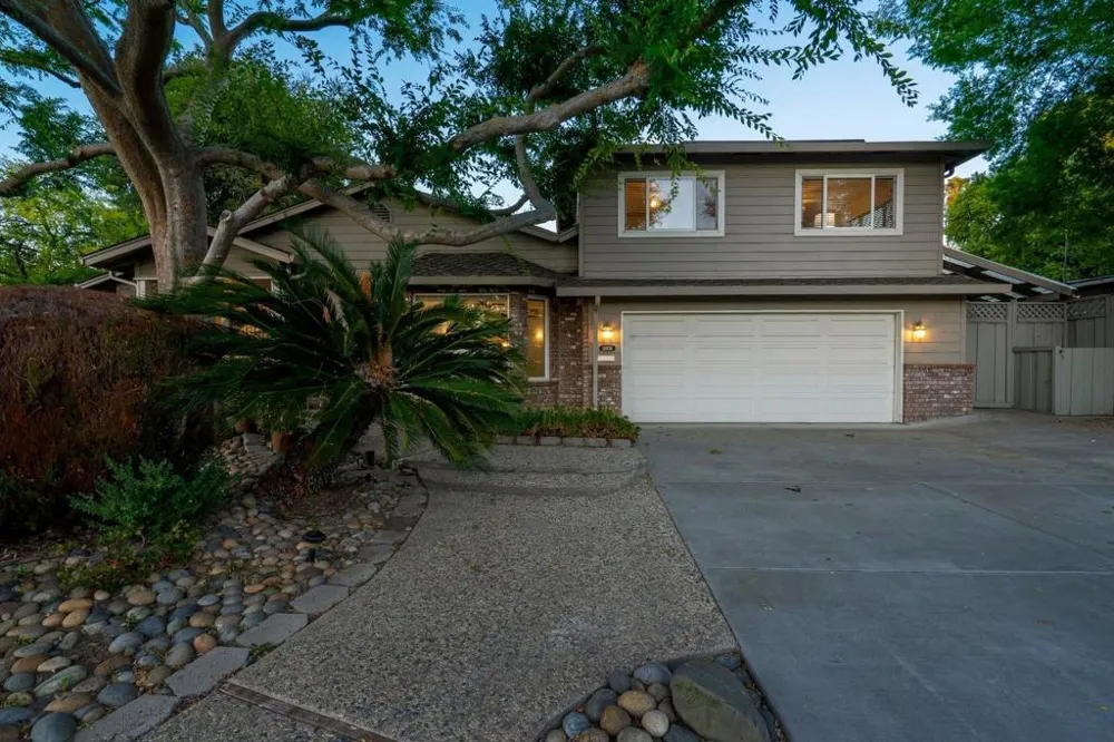 14836 Elton Drive San Jose, CA 95124