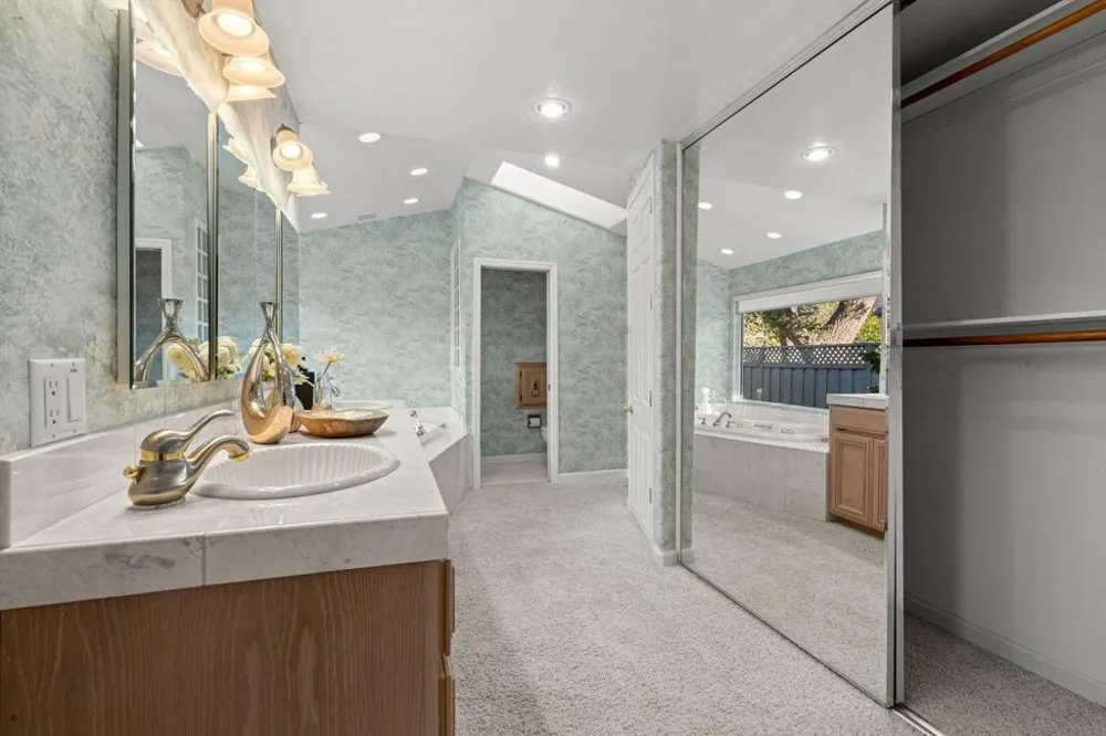 14836 Elton Drive San Jose, CA 95124