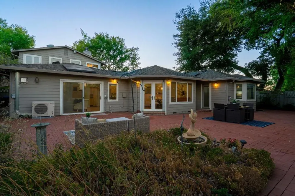 14836 Elton Drive San Jose, CA 95124