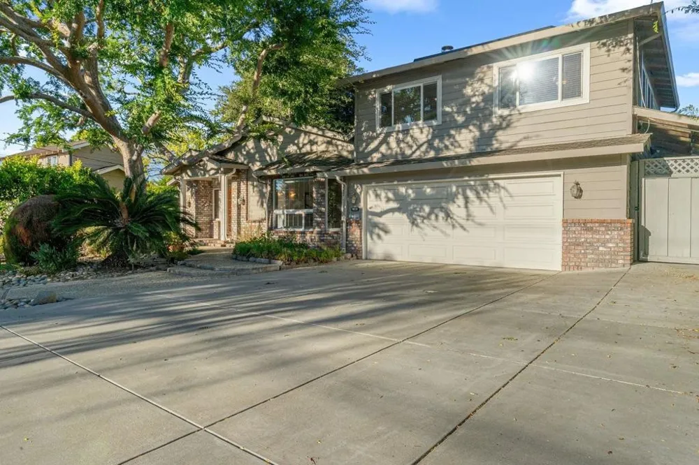 14836 Elton Drive San Jose, CA 95124