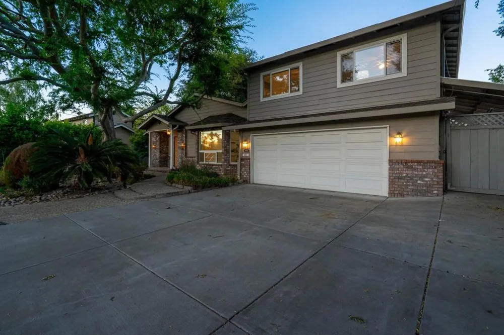 14836 Elton Drive San Jose, CA 95124