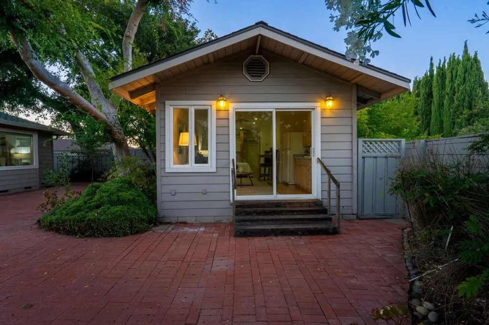 14836 Elton Drive San Jose, CA 95124