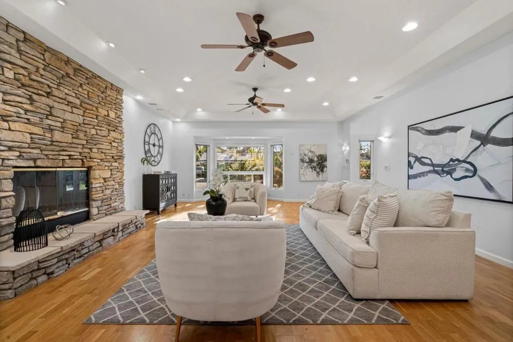 14836 Elton Drive San Jose, CA 95124