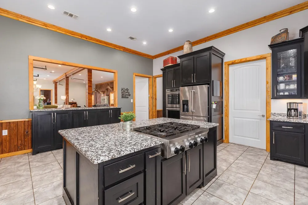 300 Stoddard Drive Nacogdoches, TX 75965
