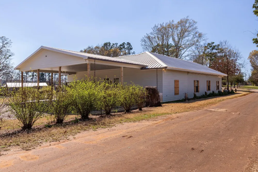 300 Stoddard Drive Nacogdoches, TX 75965