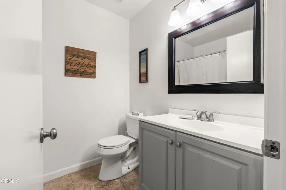 136 Tree Fern Court Camarillo, CA 93010