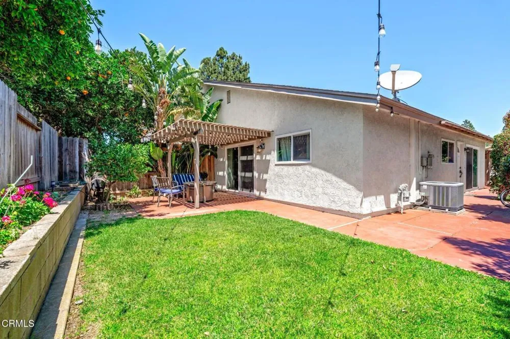 136 Tree Fern Court Camarillo, CA 93010