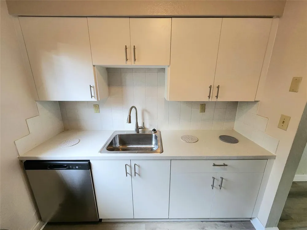2607 NE 8th Avenue #33 Wilton Manors, FL 33334
