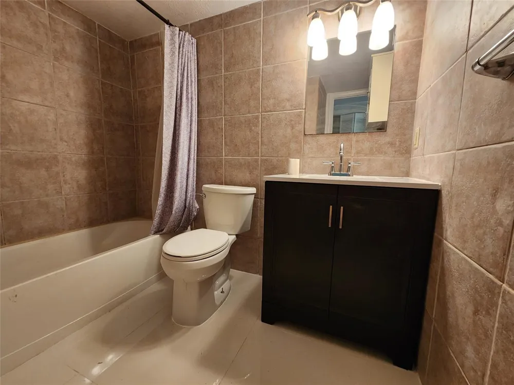 2607 NE 8th Avenue #33 Wilton Manors, FL 33334