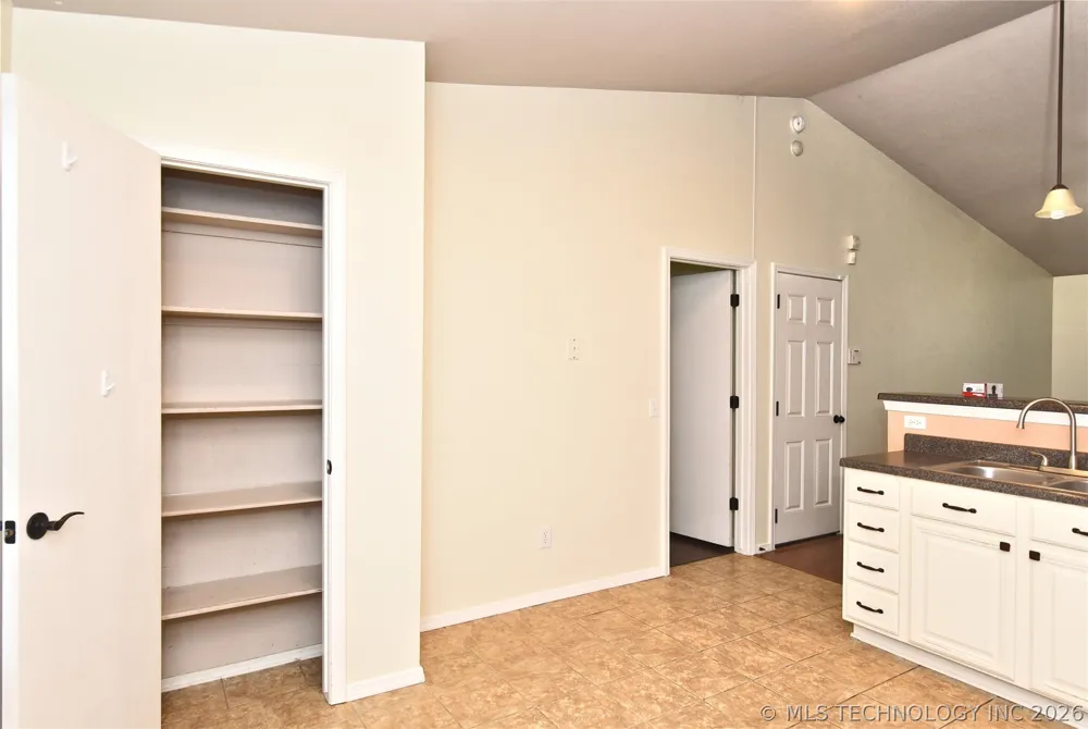 7842 E 132nd Street Bixby, OK 74008