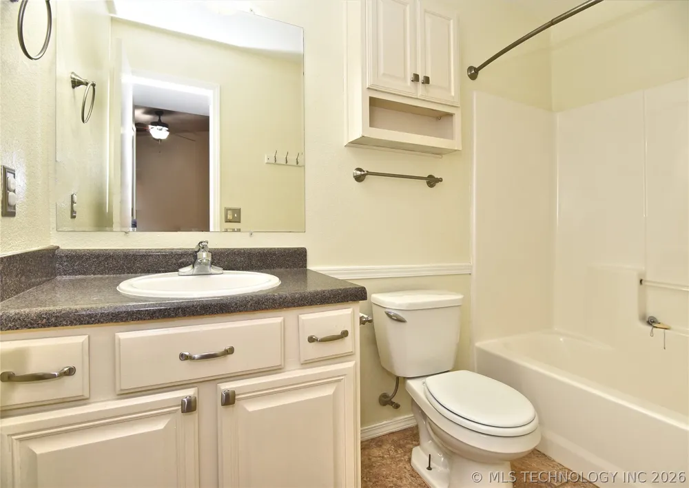 7842 E 132nd Street Bixby, OK 74008