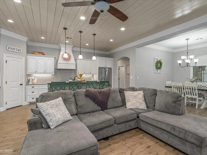 408 Halifax Circle Benton, LA 71006