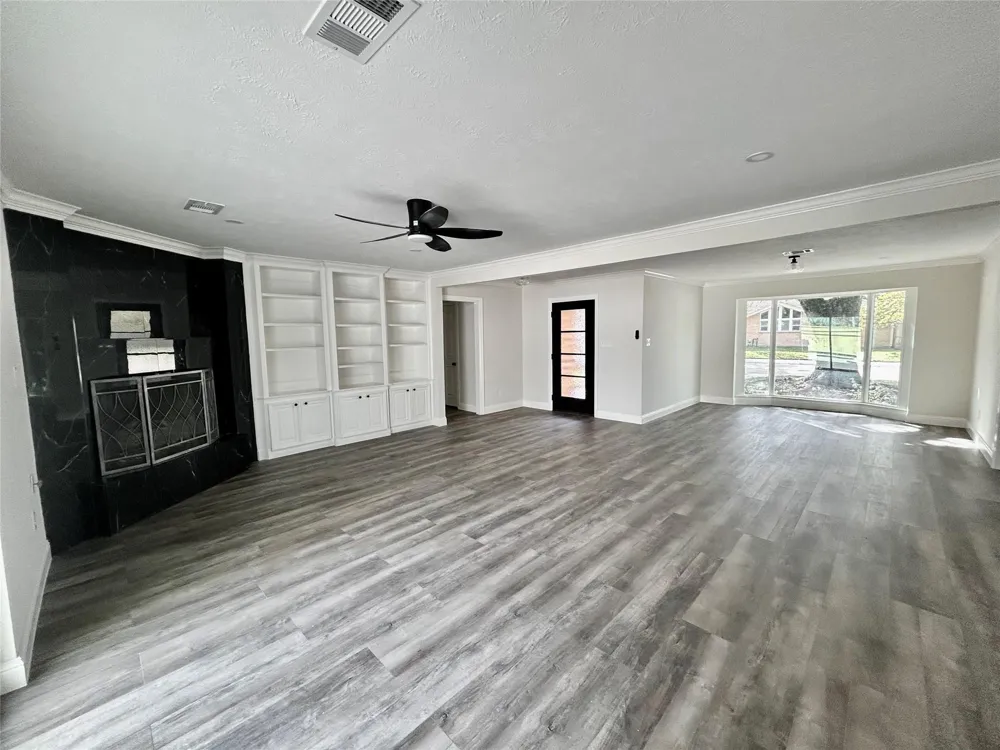 2511 Briarpark Drive Houston, TX 77042