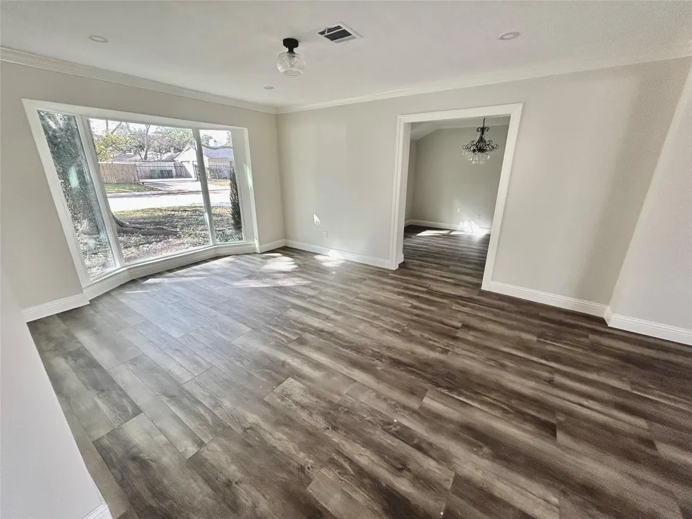 2511 Briarpark Drive Houston, TX 77042