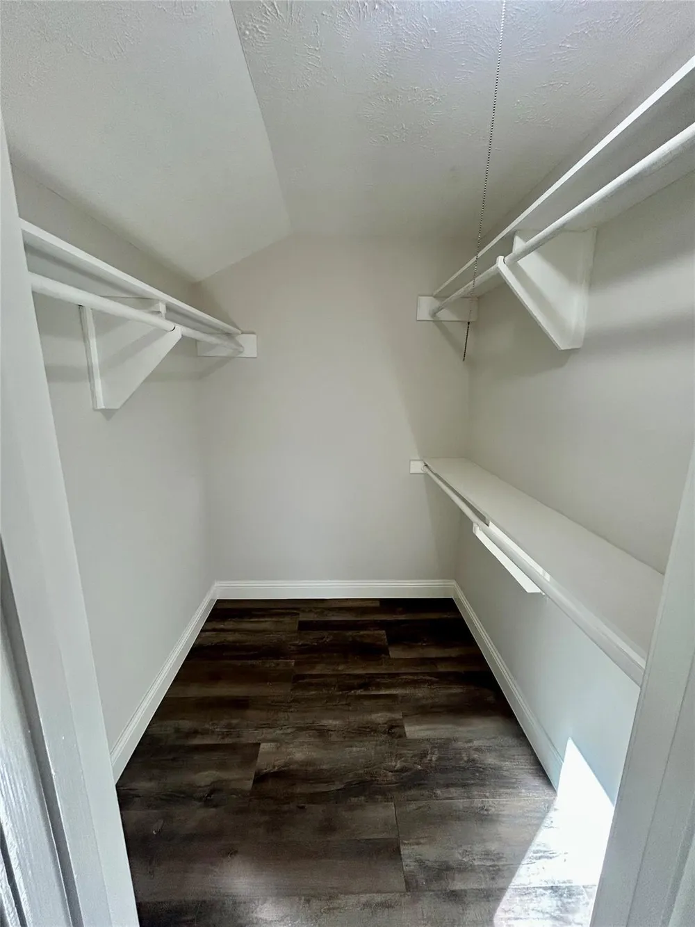 2511 Briarpark Drive Houston, TX 77042