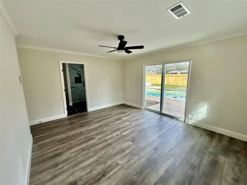 2511 Briarpark Drive Houston, TX 77042