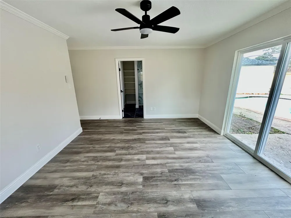 2511 Briarpark Drive Houston, TX 77042