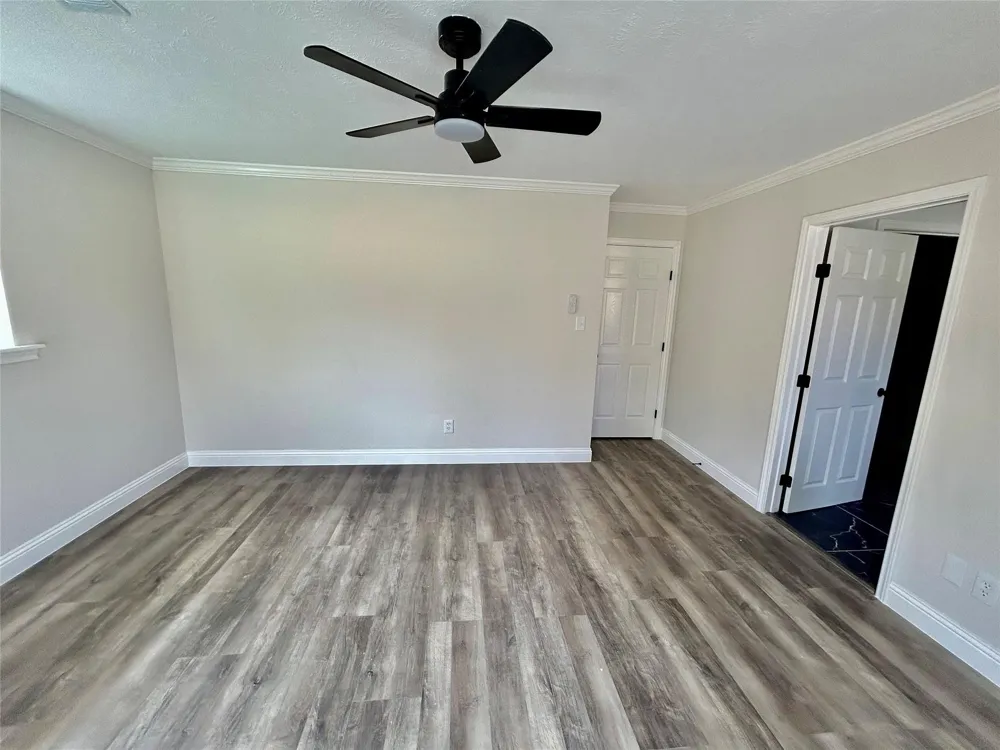 2511 Briarpark Drive Houston, TX 77042