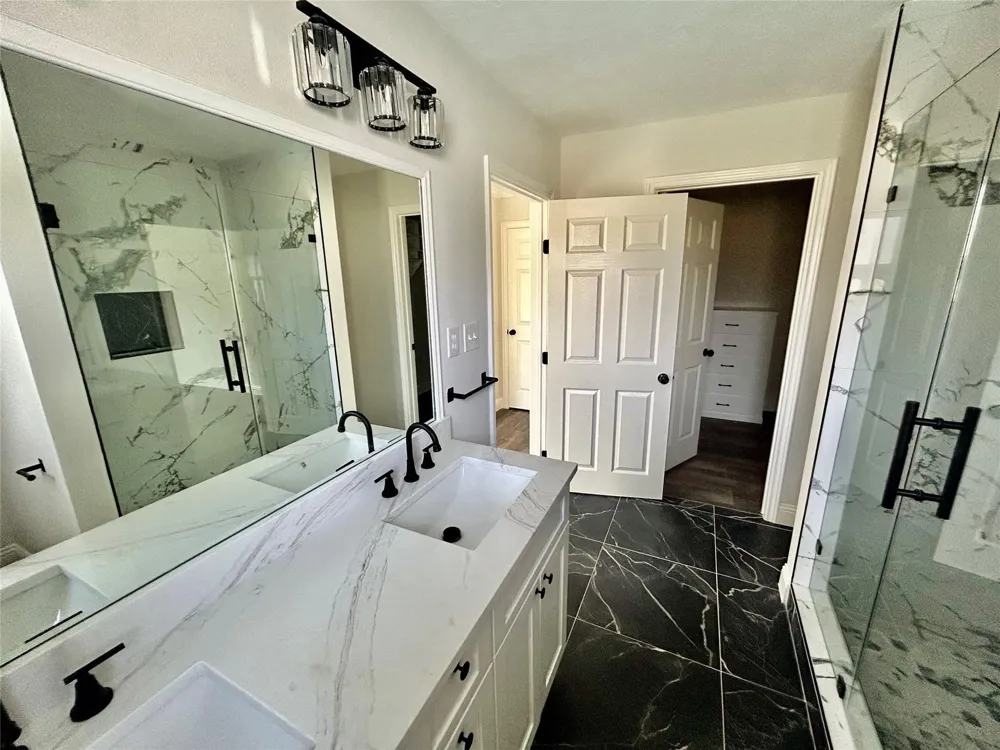 2511 Briarpark Drive Houston, TX 77042