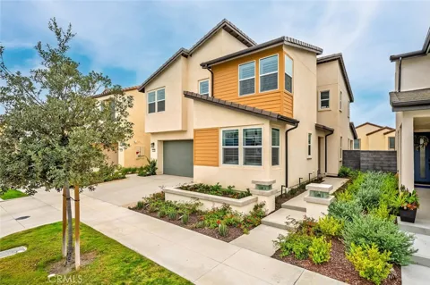 1306 Roots Way