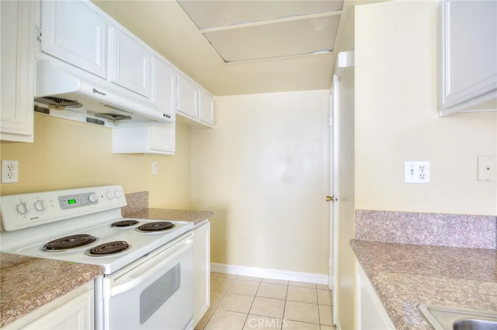 2368 Pepper La Verne, CA 91750