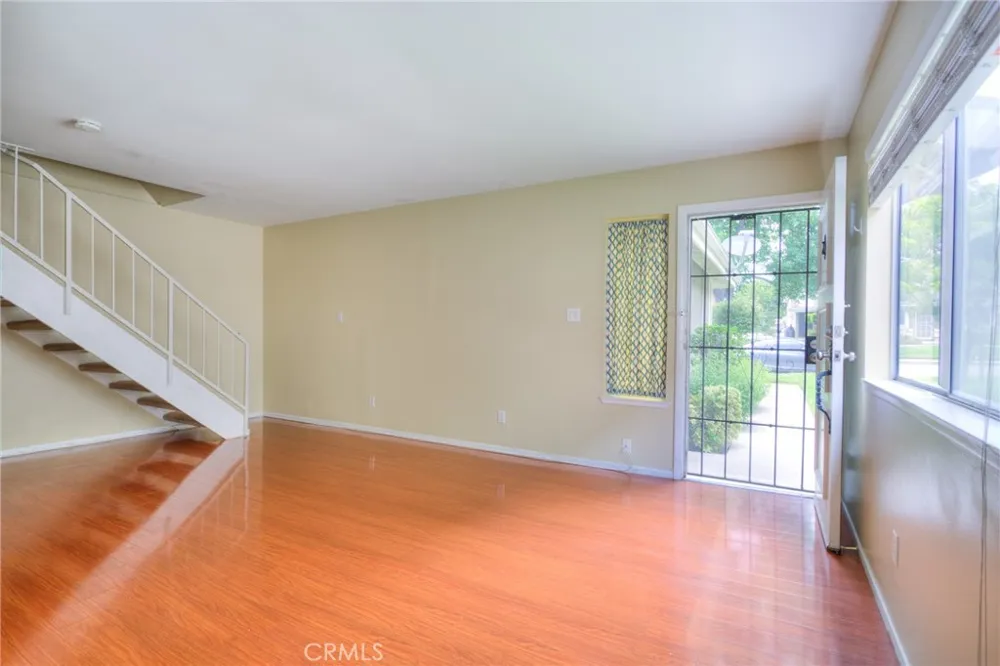 2368 Pepper La Verne, CA 91750