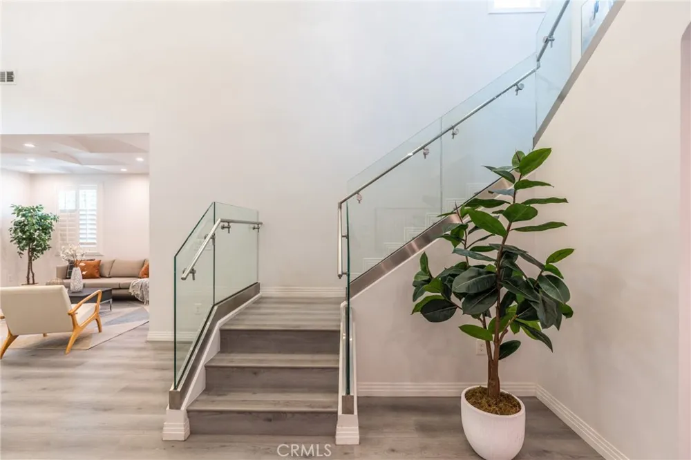 3945 Blanche Pasadena, CA 91107