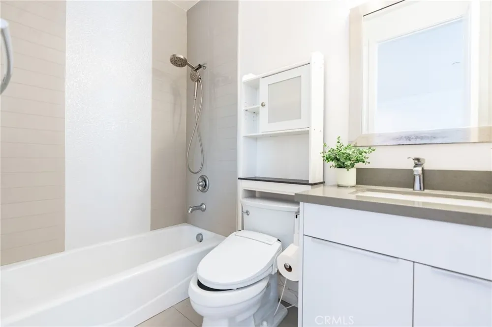 3945 Blanche Pasadena, CA 91107