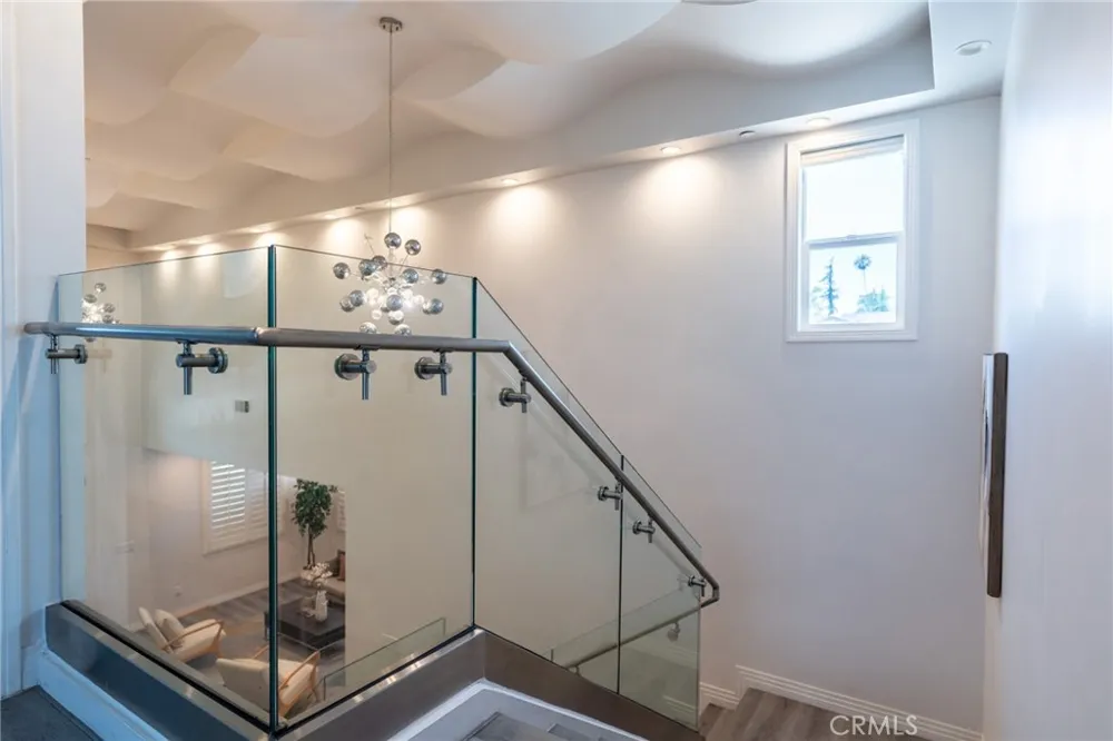 3945 Blanche Pasadena, CA 91107
