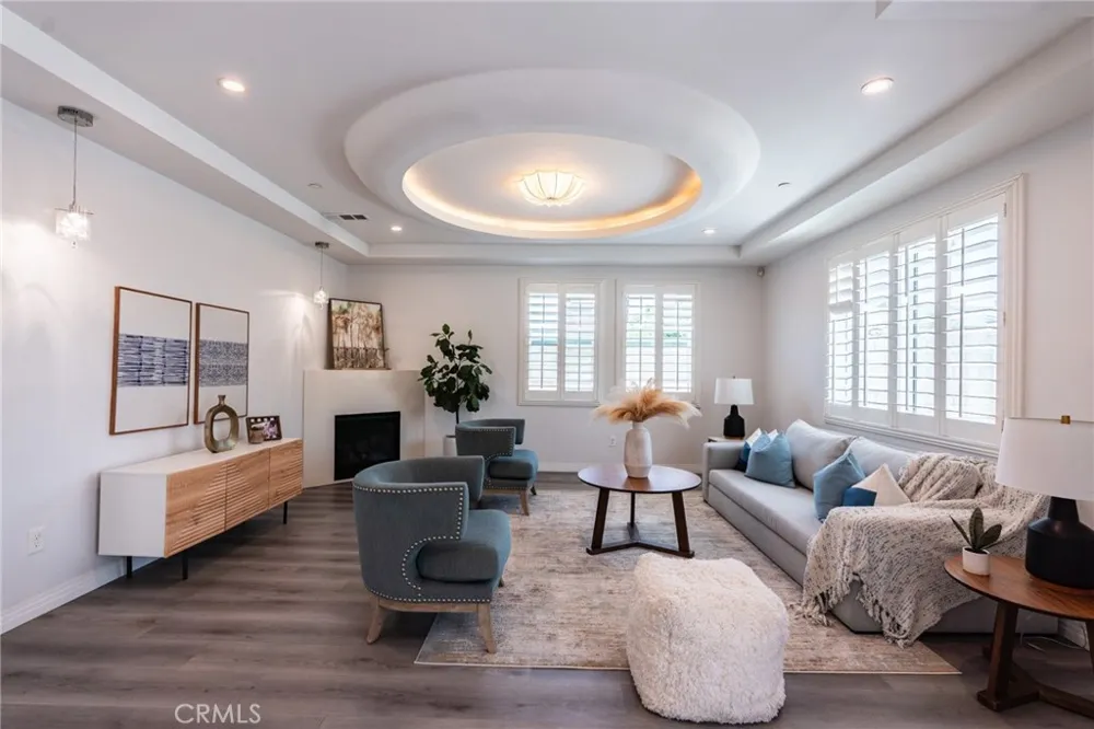 3945 Blanche Pasadena, CA 91107