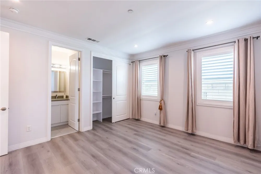 3945 Blanche Pasadena, CA 91107