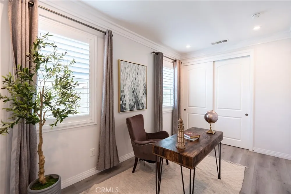 3945 Blanche Pasadena, CA 91107