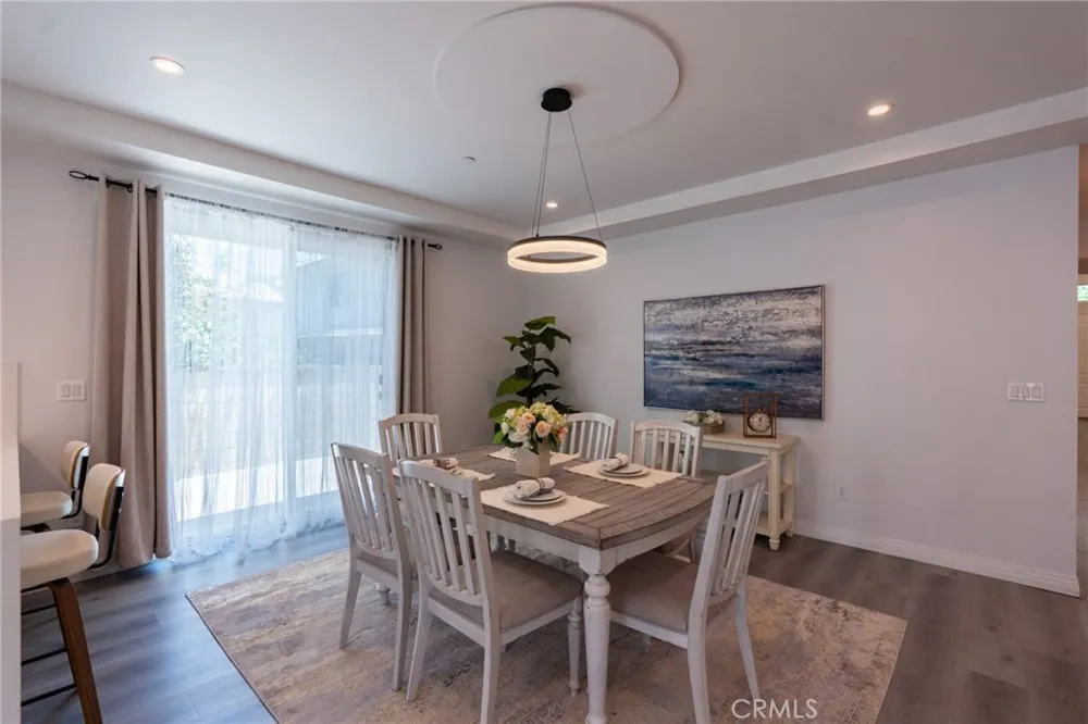 3945 Blanche Pasadena, CA 91107