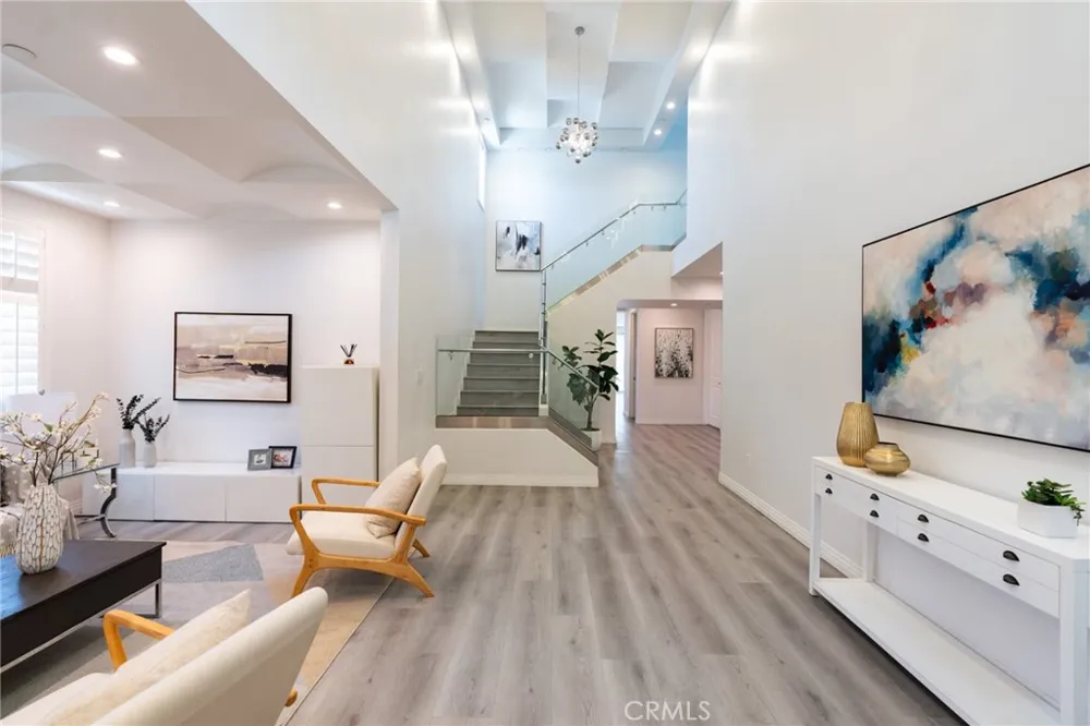 3945 Blanche Pasadena, CA 91107