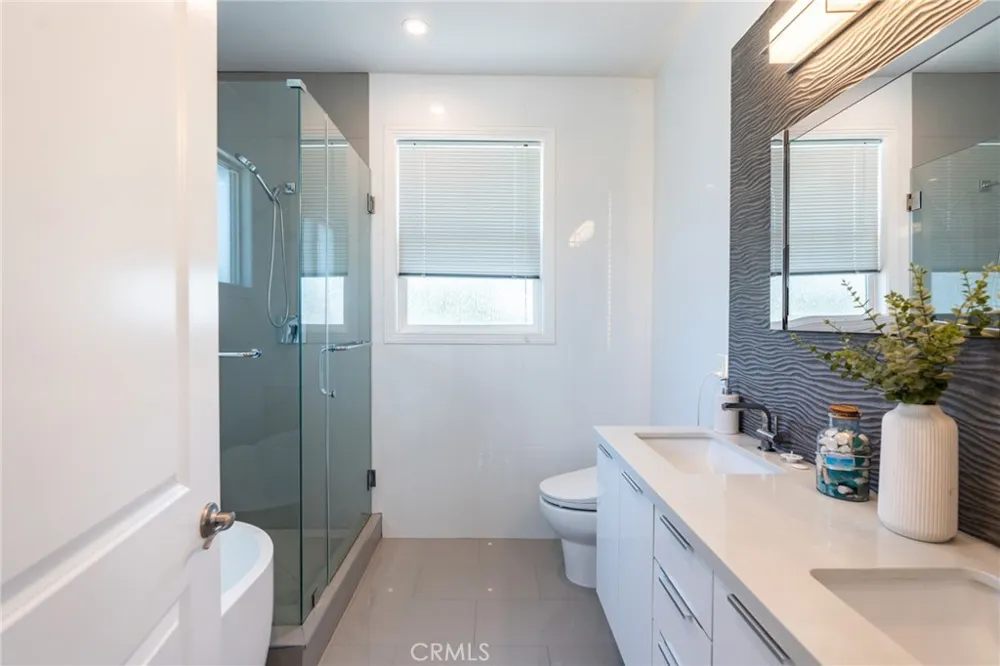 3945 Blanche Pasadena, CA 91107