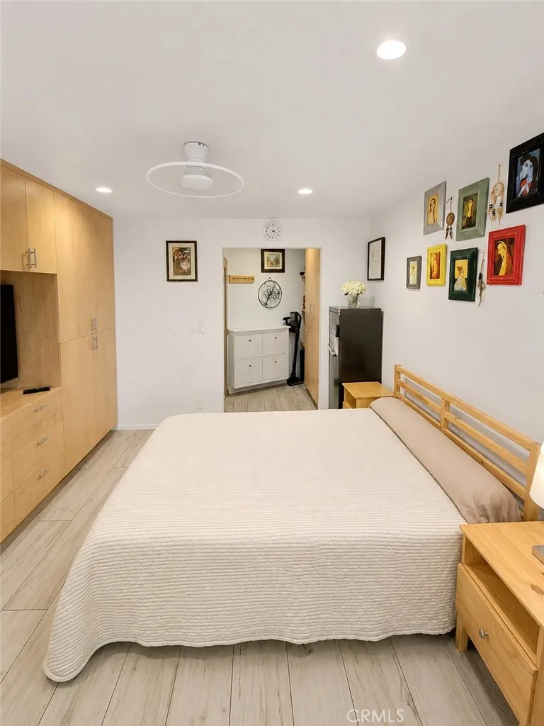 2901 Peninsula Road #135 Oxnard, CA 93035