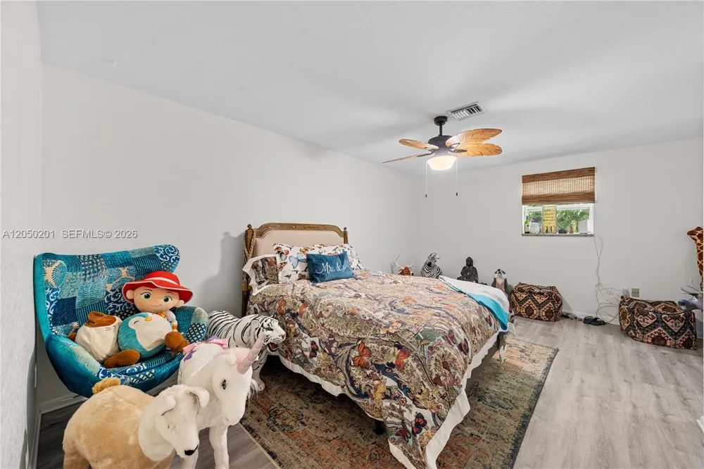 1068 D Rd Loxahatchee, FL 33470