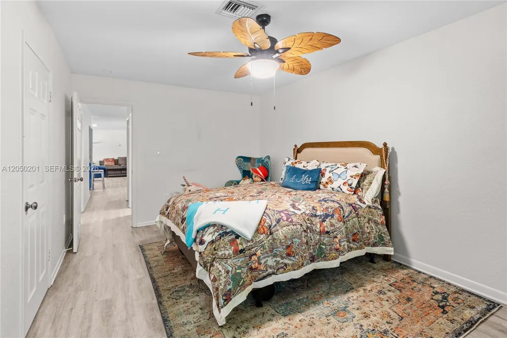 1068 D Rd Loxahatchee, FL 33470