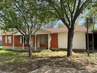 201 Hillcrest Drive