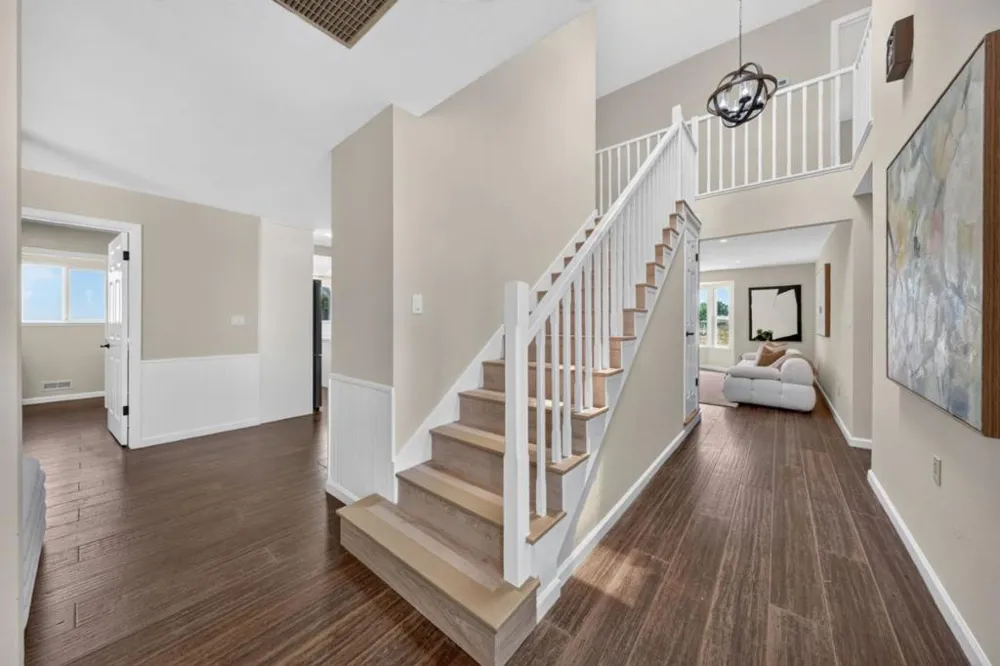 10980 New Avenue Gilroy, CA 95020