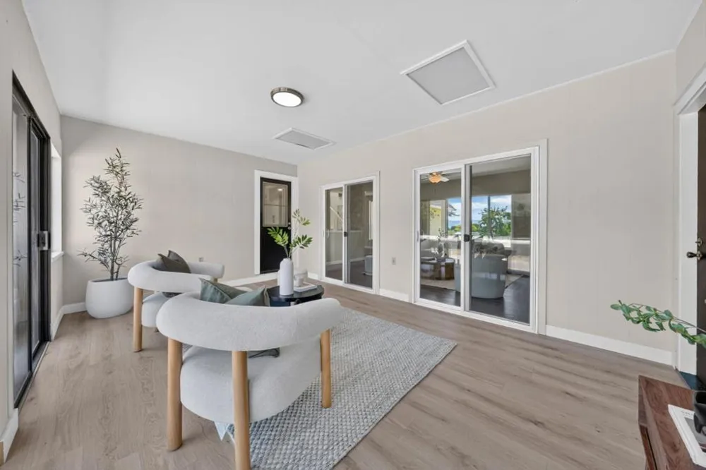 10980 New Avenue Gilroy, CA 95020