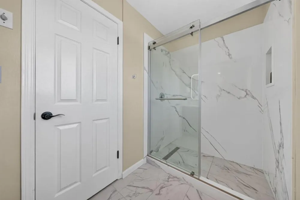 10980 New Avenue Gilroy, CA 95020