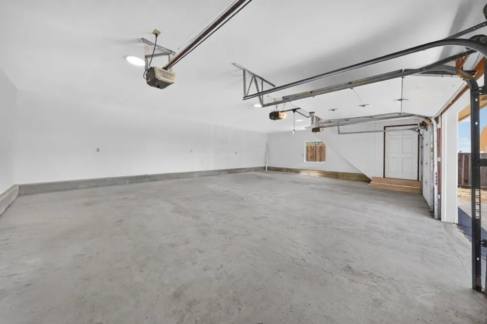 10980 New Avenue Gilroy, CA 95020