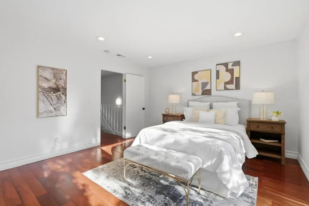 117 Mission Drive East Palo Alto, CA 94303
